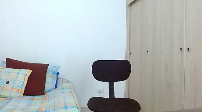 Snapshot of flint_ryan chatting on 02/25/25, 02:11 flint ryan online show from 02/25/25, 02:11