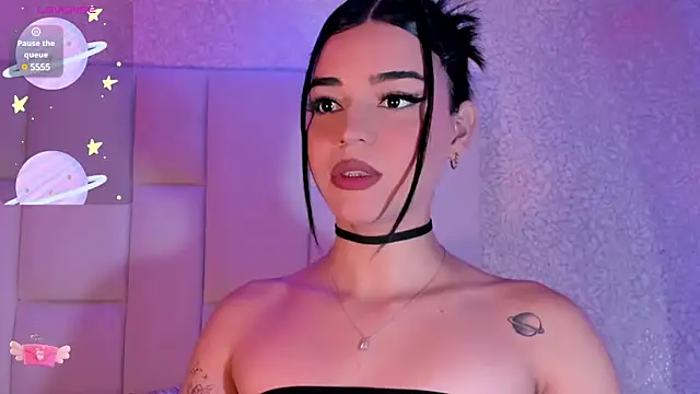 Snapshot of Summer_walkerr chatting on 12/28/24, 12:24 Summer walkerr online show from 12/28/24, 12:24