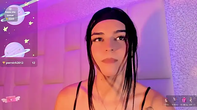 Snapshot of Summer_walkerr chatting on 01/13/25, 06:38 Summer walkerr online show from 01/13/25, 06:38