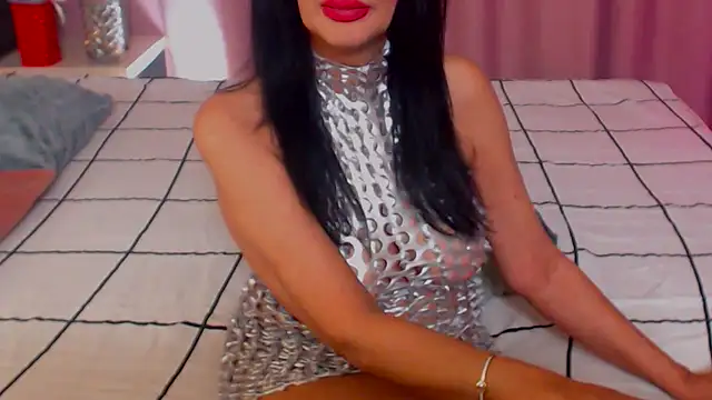 Snapshot of shannon4u chatting on 02/08/25, 08:10 shannon4u online show from 02/08/25, 08:10