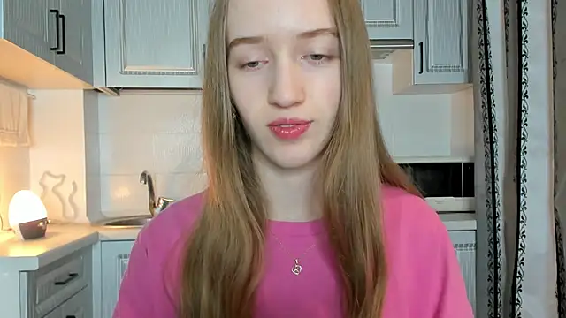 leslie my lovee online show from 10/25/25, 02:35