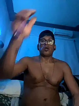 Snapshot of Capxxx chatting on 11/30/25, 11:36 Capxxx online show from 11/30/25, 11:36