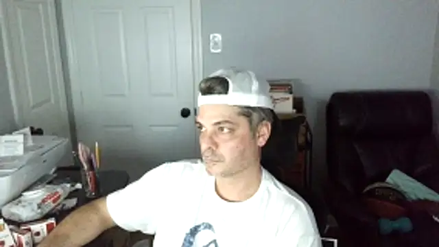   Zeus     online show from 12/21/25, 09:11