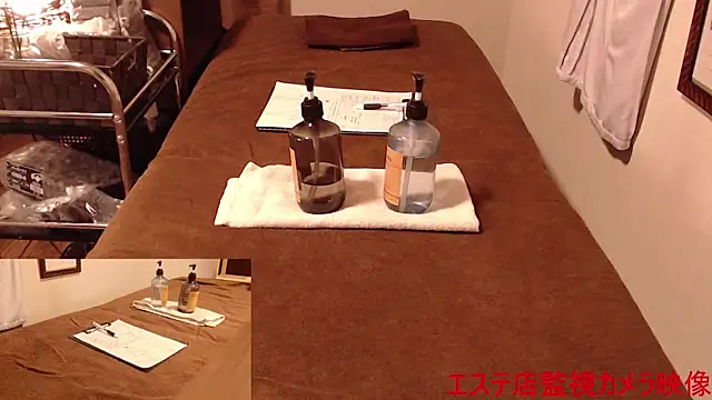 Snapshot of Hanabi-hentai chatting on 12/28/24, 02:42 Hanabi-hentai online show from 12/28/24, 02:42