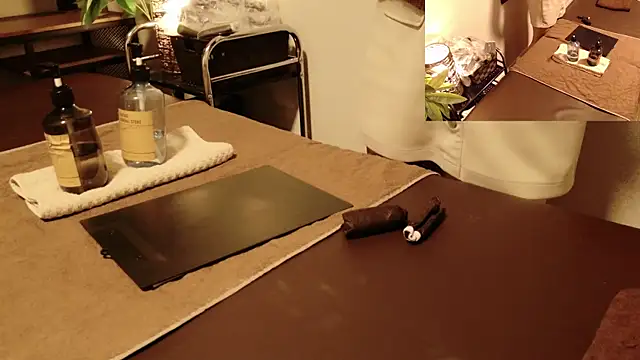 Snapshot of Hanabi-hentai chatting on 03/06/25, 03:02 Hanabi-hentai online show from 03/06/25, 03:02