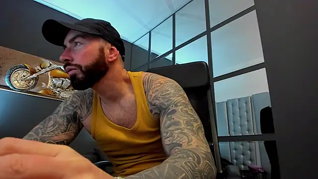 AronGrant online show from 01/21/25, 09:03