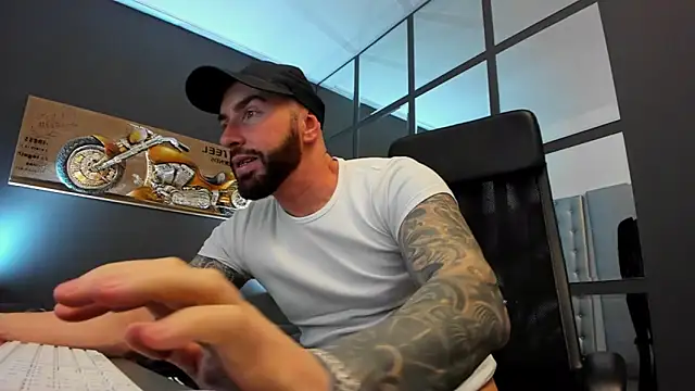 AronGrant online show from 02/07/25, 09:37