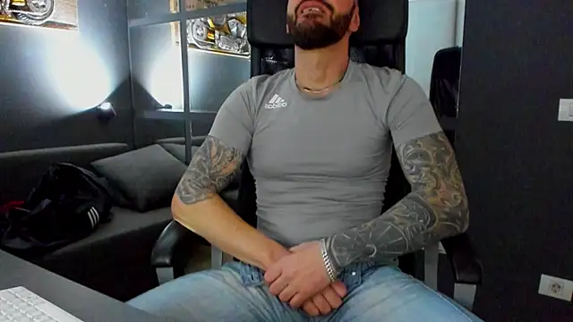 AronGrant online show from 02/11/26, 10:42