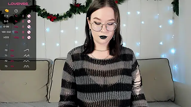 Snapshot of MyNameIsLilith chatting on 02/07/26, 03:38 MyNameIsLilith online show from 02/07/26, 03:38
