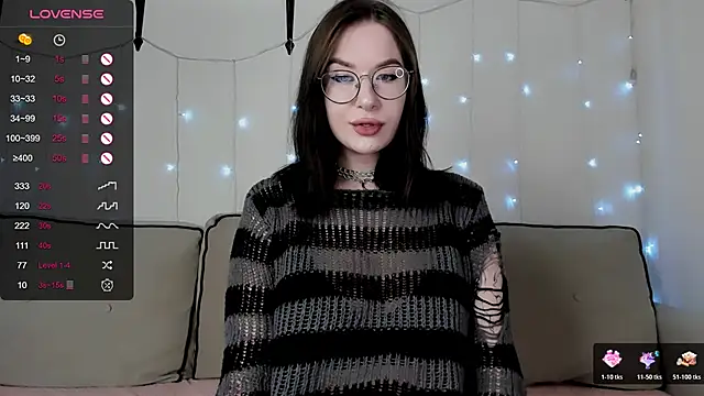 Snapshot of MyNameIsLilith chatting on 02/15/26, 07:38 MyNameIsLilith online show from 02/15/26, 07:38