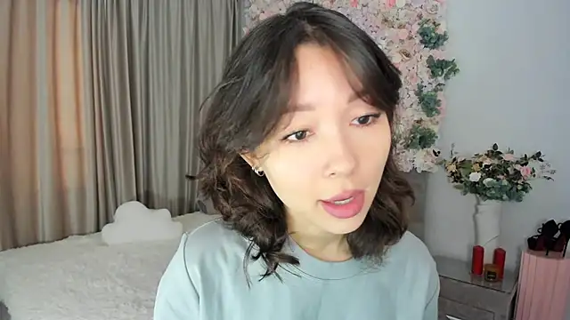 AgnieszkaBanana online show from 10/03/25, 04:09