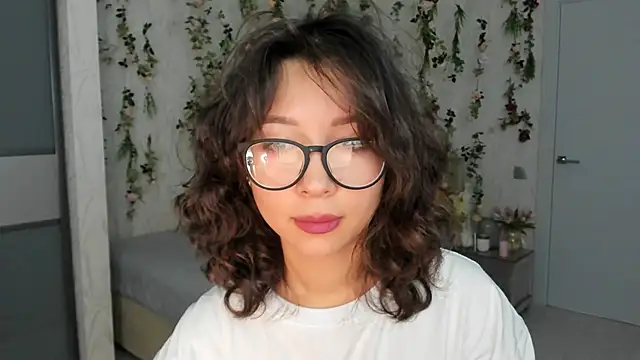 AgnieszkaBanana online show from 10/05/25, 07:23