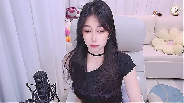 qianduoduo88 online show from 04/21/26, 01:17