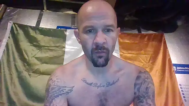 Snapshot of Kinkster615 chatting on 03/22/25, 05:17 Kinkster615 online show from 03/22/25, 05:17