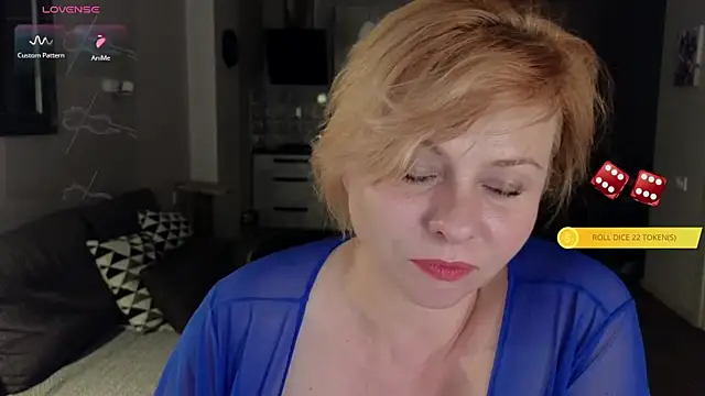 Snapshot of Gray_swann chatting on 09/26/25, 05:39 Gray swann online show from 09/26/25, 05:39