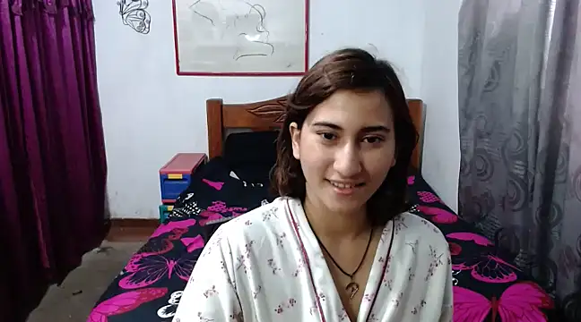 LadyMilk003 online show from 12/05/24, 03:50