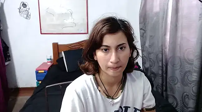 LadyMilk003 online show from 12/21/24, 03:31