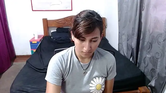 LadyMilk003 online show from 12/23/24, 04:17