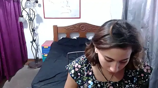 LadyMilk003 online show from 03/03/25, 04:14