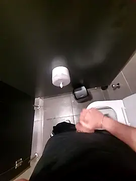 sevvvvsevvvv1 online show from 04/21/26, 01:06