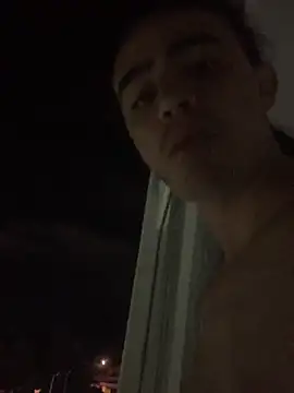 JovenDesobediente online show from 10/15/25, 06:13