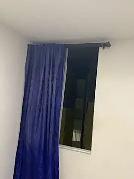 JovenDesobediente online show from 04/23/26, 04:14