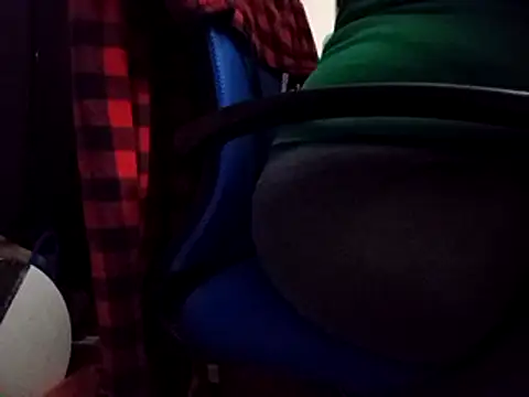 Snapshot of missthickness35_Pika chatting on 01/30/25, 10:08 missthickness35 Pika online show from 01/30/25, 10:08