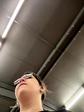 amooraaamoon online show from 01/08/26, 01:24