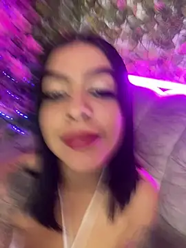 Snapshot of AbbyFtLuna chatting on 12/07/24, 09:11 AbbyFtLuna online show from 12/07/24, 09:11