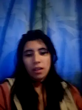 Snapshot of Yeimy_sweetf chatting on 01/12/25, 11:04 Yeimy sweetf online show from 01/12/25, 11:04