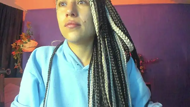 Snapshot of Hellen_dumont chatting on 02/23/25, 03:13 Hellen dumont online show from 02/23/25, 03:13