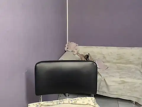 so shy online show from 09/20/25, 06:25