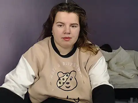 so shy online show from 10/07/25, 06:54