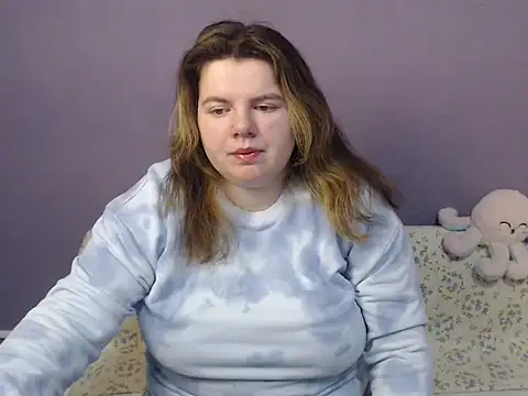 so shy online show from 11/25/25, 07:30