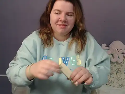 so shy online show from 11/27/25, 07:54