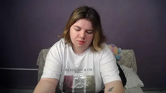 so shy online show from 03/31/26, 06:25