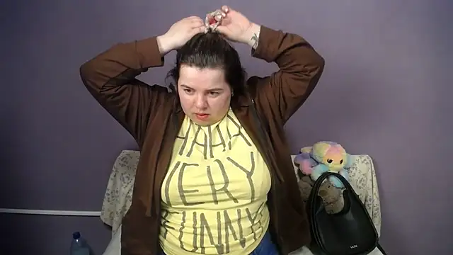 so shy online show from 04/23/26, 06:58