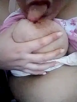 carmelasexy online show from 10/13/25, 09:48