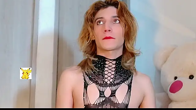 Snapshot of honey_skin chatting on 03/02/25, 11:50 honey skin online show from 03/02/25, 11:50