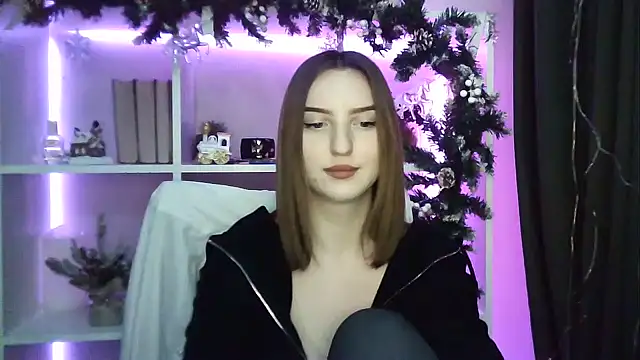 Snapshot of X_Alisa chatting on 01/06/25, 07:45 X Alisa online show from 01/06/25, 07:45