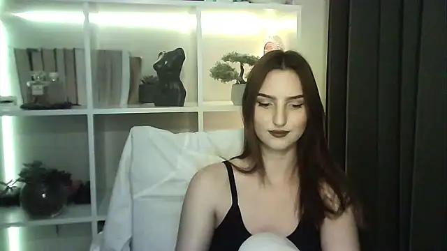 Snapshot of X_Alisa chatting on 11/08/25, 06:40 X Alisa online show from 11/08/25, 06:40