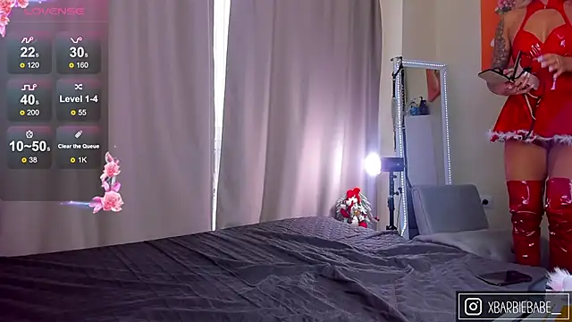 XBarbieBabeX online show from 12/25/24, 06:20