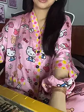 Suri amabel online show from 12/07/24, 04:42