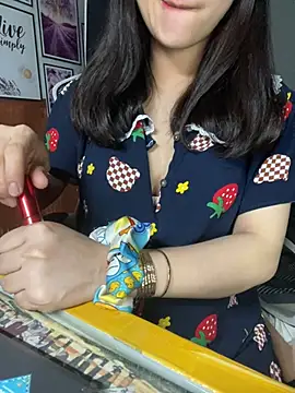 Suri amabel online show from 03/04/25, 12:44