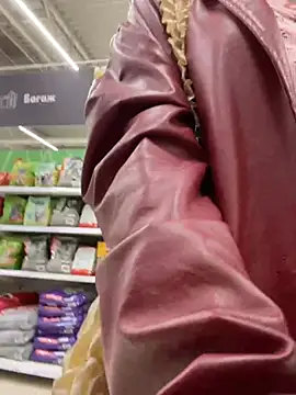 Melissa crazy online show from 01/10/25, 03:16