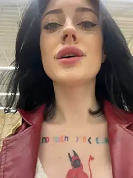 Melissa crazy online show from 01/11/25, 03:42