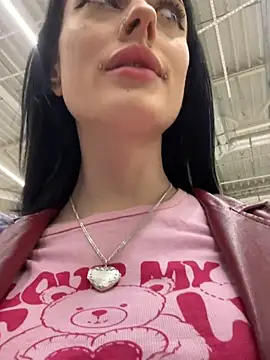 Melissa crazy online show from 01/17/25, 03:22