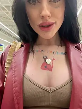 Melissa crazy online show from 01/31/25, 03:11