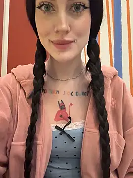 Melissa crazy online show from 11/14/25, 03:22