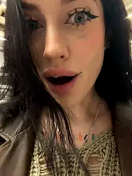 Melissa crazy online show from 11/29/25, 04:10